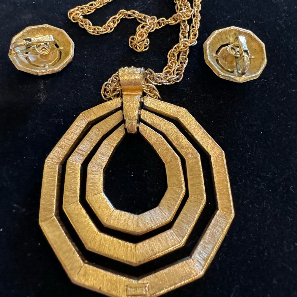 Crown Trifari vintage necklace and clip earrings.